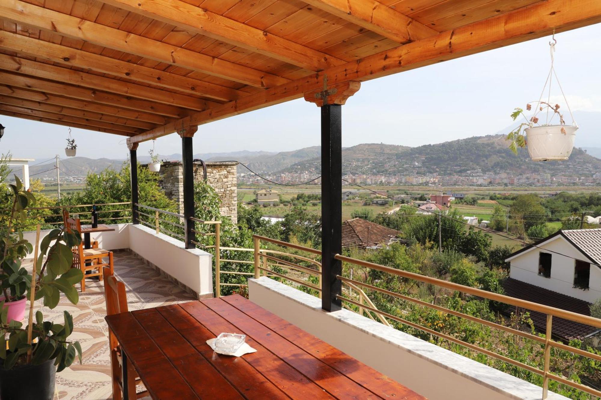 Villa Rexho Берат Экстерьер фото